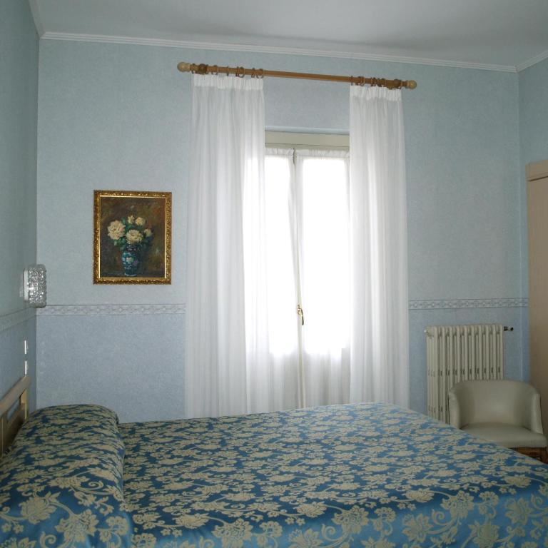 Du Parc Ξενοδοχείο Lake Maggiore Δωμάτιο φωτογραφία